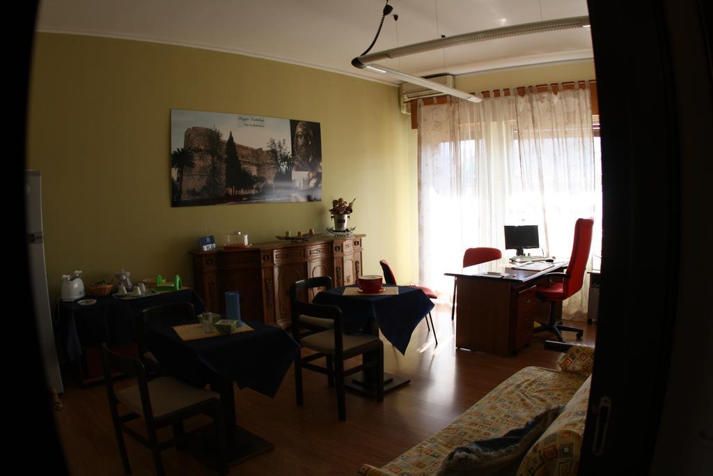 Rooms2Rent Reggio di Calabria Ngoại thất bức ảnh