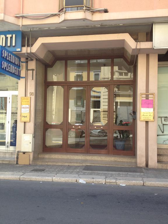 Rooms2Rent Reggio di Calabria Ngoại thất bức ảnh
