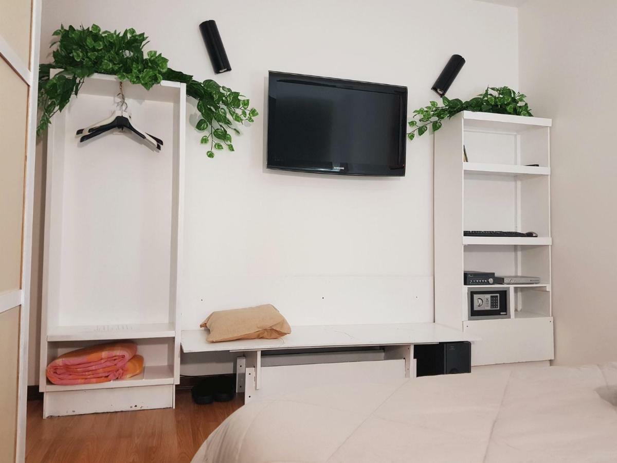 Rooms2Rent Reggio di Calabria Ngoại thất bức ảnh